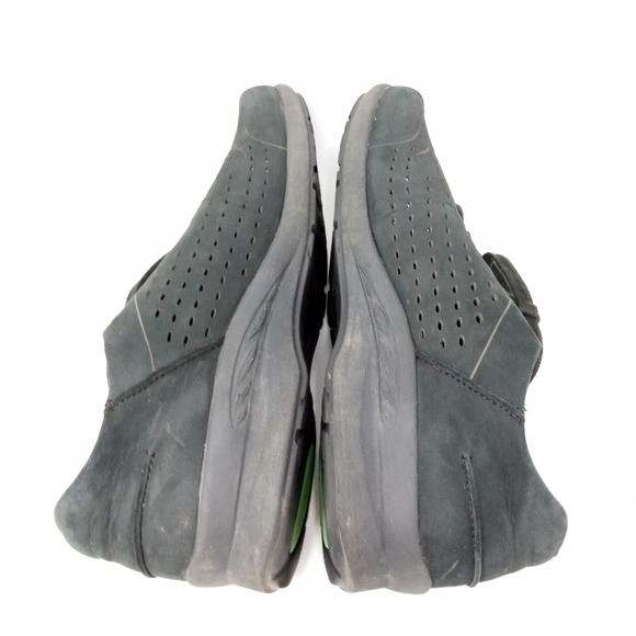 EARTH Serval Wide Womens 9.5D Black Perforated Nubuck Sport Sneaker Vented Shoe - Picture 10 of 12